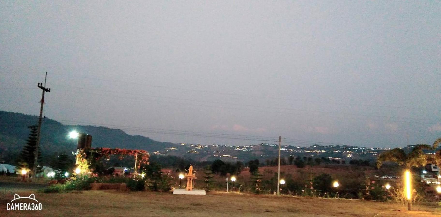 เฟรนด์แคมป์ Villa Khao Kho Oda fotoğraf