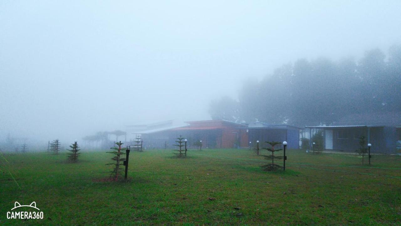 เฟรนด์แคมป์ Villa Khao Kho Dış mekan fotoğraf